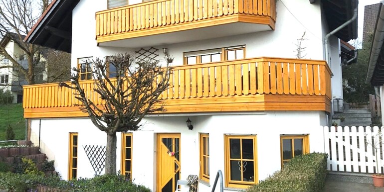 Neue Balkongeländer 2024